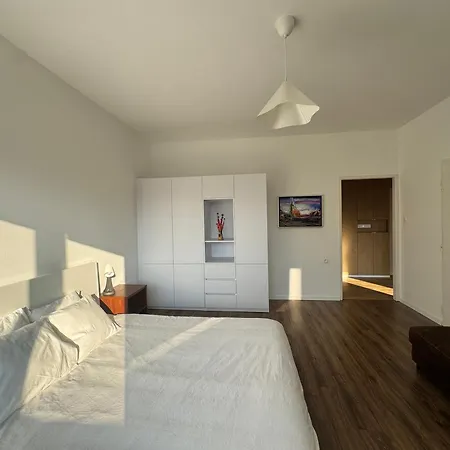 Lägenhet Castle View 3br In Old Town Bratislava