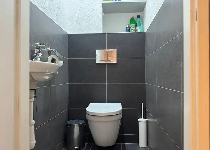 Castle View 3br In Old Town *