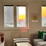 Castle View 3br In Old Town شقة *