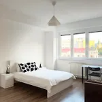 Castle View 3br In Old Town شقة براتسيلافا
